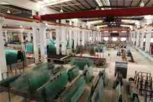 Shenzhen Dragon Glass usine de traitement de verre traditionnel