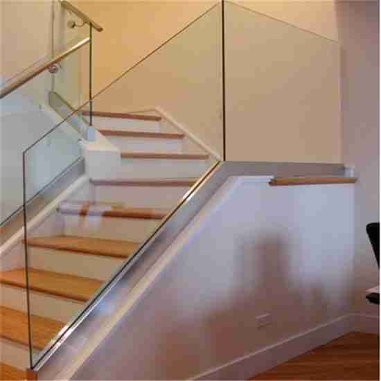 U channel staircase