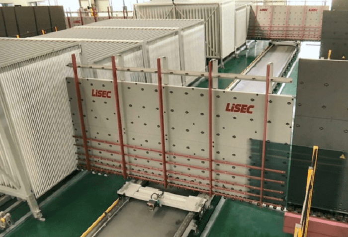 insulated glass production by Lisec intelligent plant