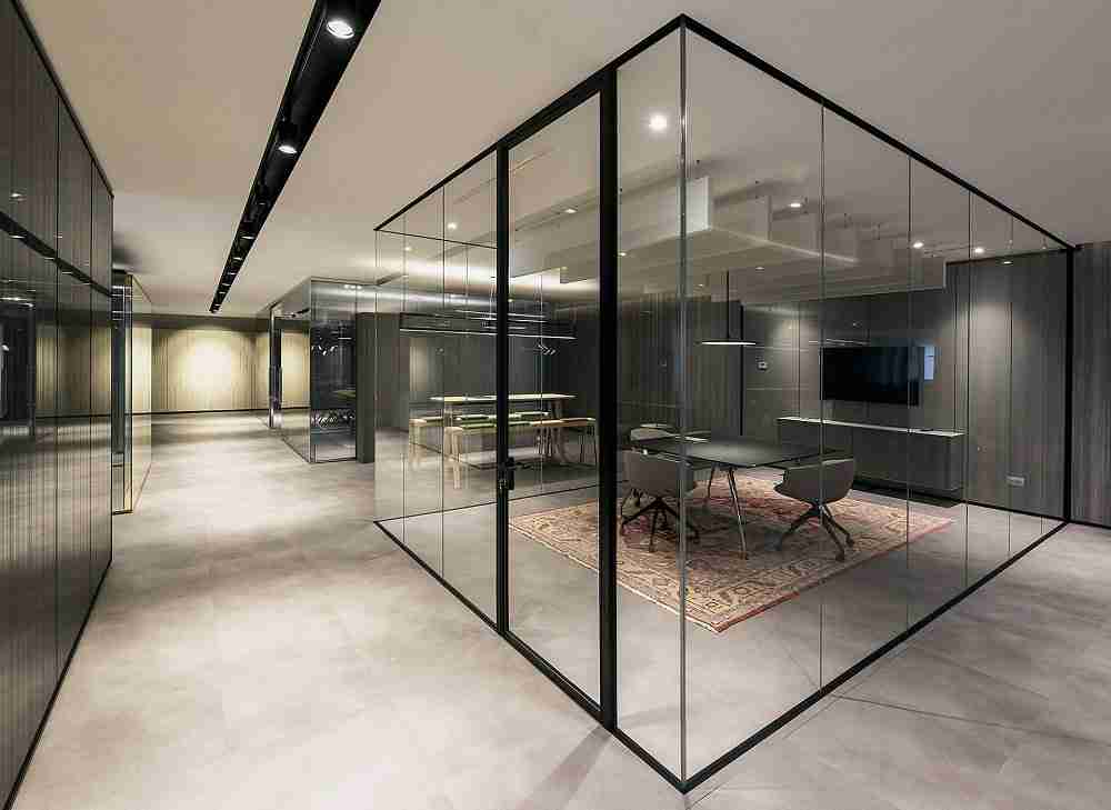 glass office partitions price 2