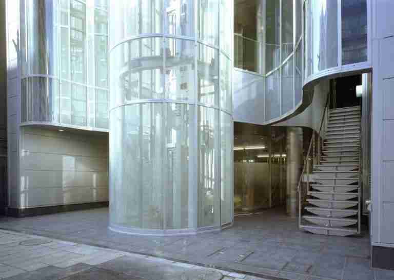 Шэньчжэнь Дракон стекла обеспечивают супер сильный изогнутый ламинированный стакан для стеклянного лифта