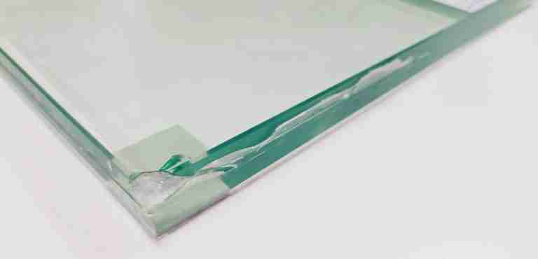 Shenzhen Dragon Glass fournit un vitrage feuilleté de haute qualité