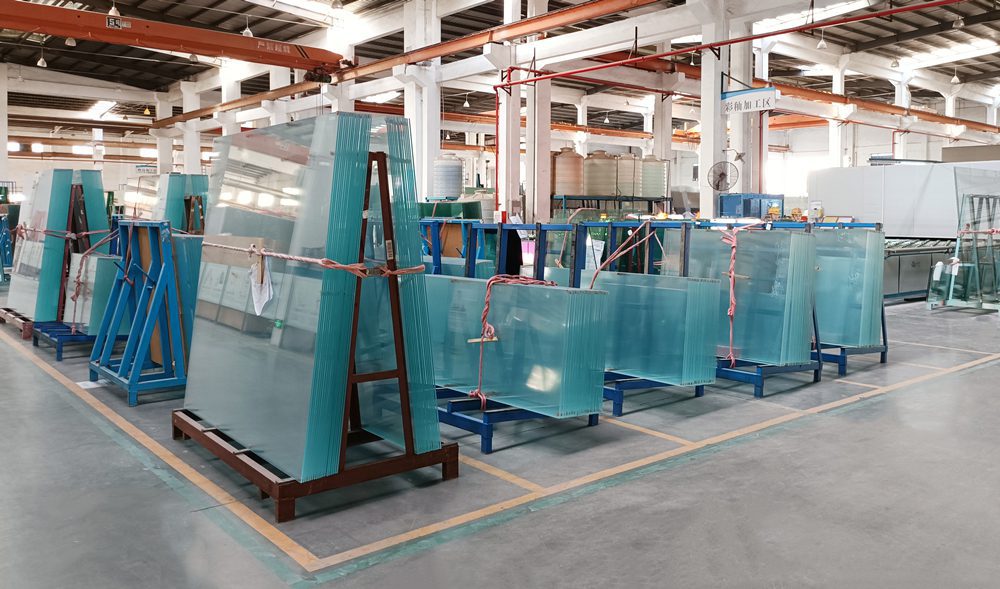 Shenzhen Dragon Glass 12mm ~ 110mm Räätälöity ylellisen designin akvaariolasi myytävänä