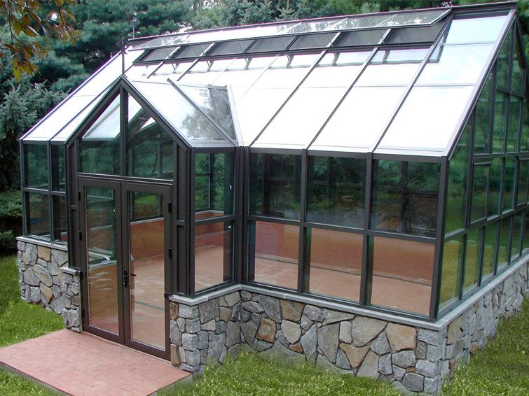 Glass greenhouses 
laminated glass