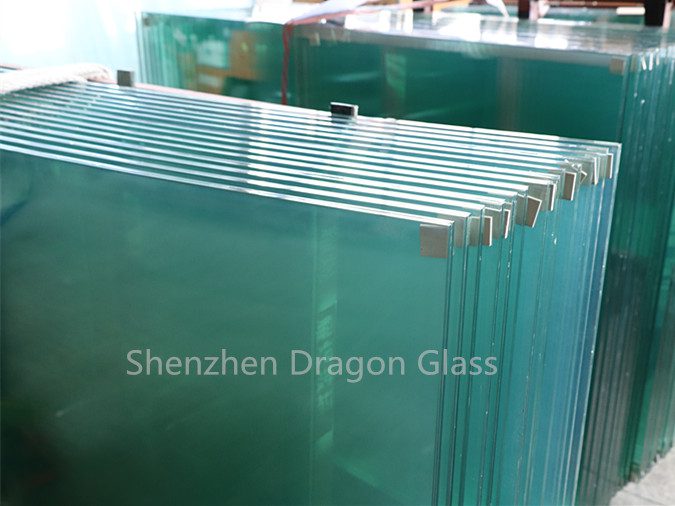 Estufas de vidro  
vidro laminado