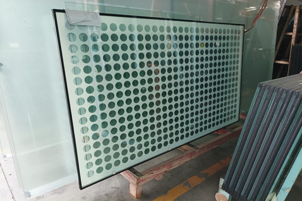 32mm clear flat ceramic frit insulated glass for facade factory, glass igus, dgus, 24mm insulated glass price, glass fadade installtion, glass curtain wall supply.