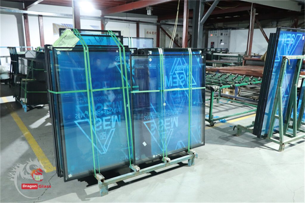 2 pieces of tempered glass can be processed into the insulated tempered  glass to improve its excellent performance, by Szdragonglass