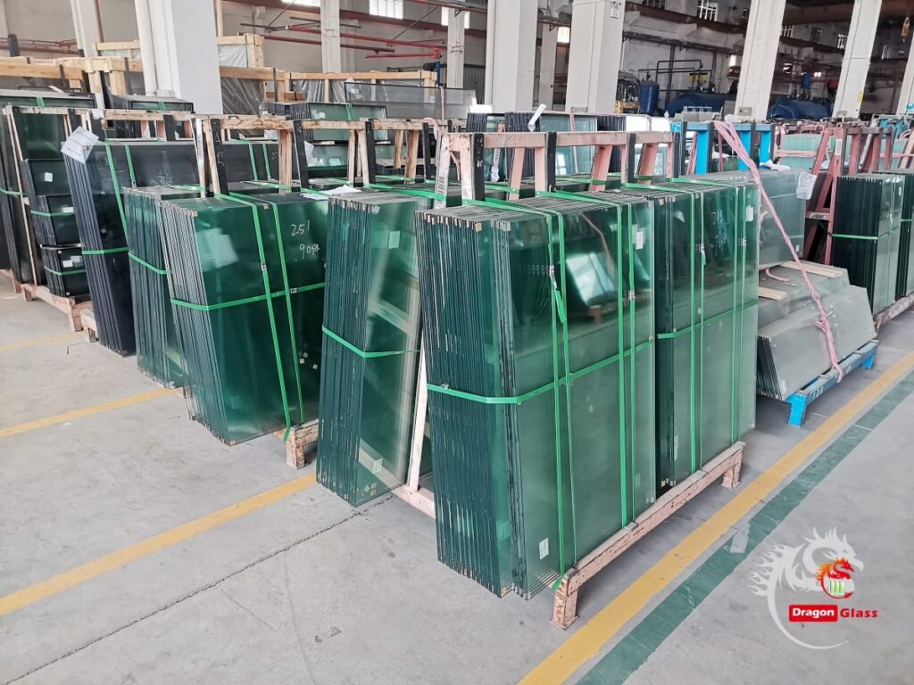 Shenzhen Dragon Glass Packing and Delivery 3 min