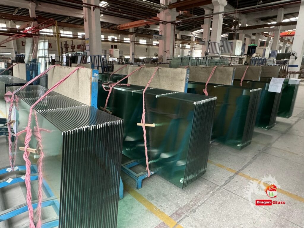 China 10mm frameless strong toughened glass pergola glass wholesale supplier