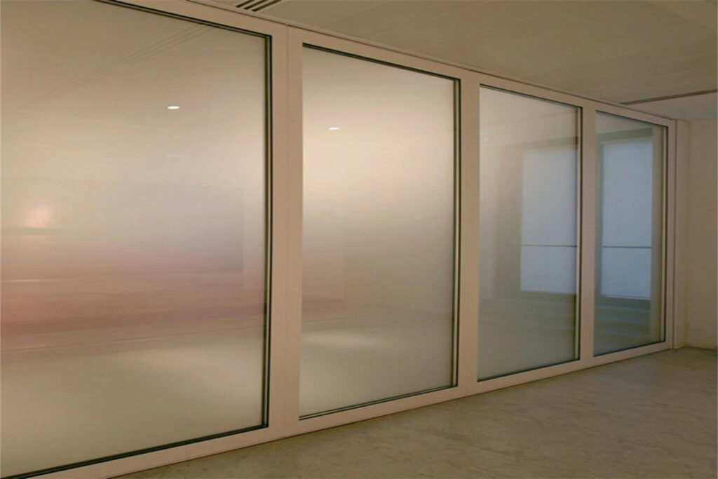 Translucent laminated glass 44.2, partition wall glass